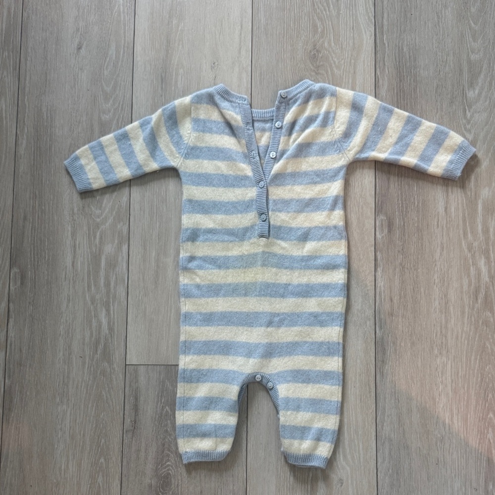 Oscar et Valentine Striped Blue and Cream baby cashmere One Piece- 6 mons